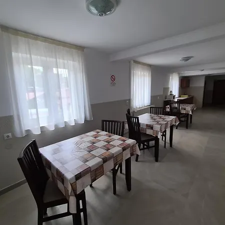 Sandor Panzio فندق مبيت وإفطار براد